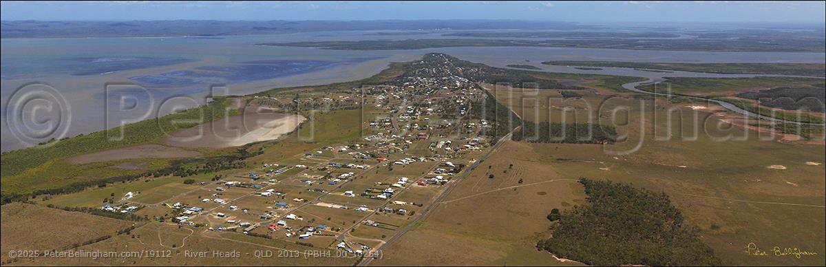 Peter Bellingham Photography River Heads - QLD 2013 (PBH4 00 16254)
